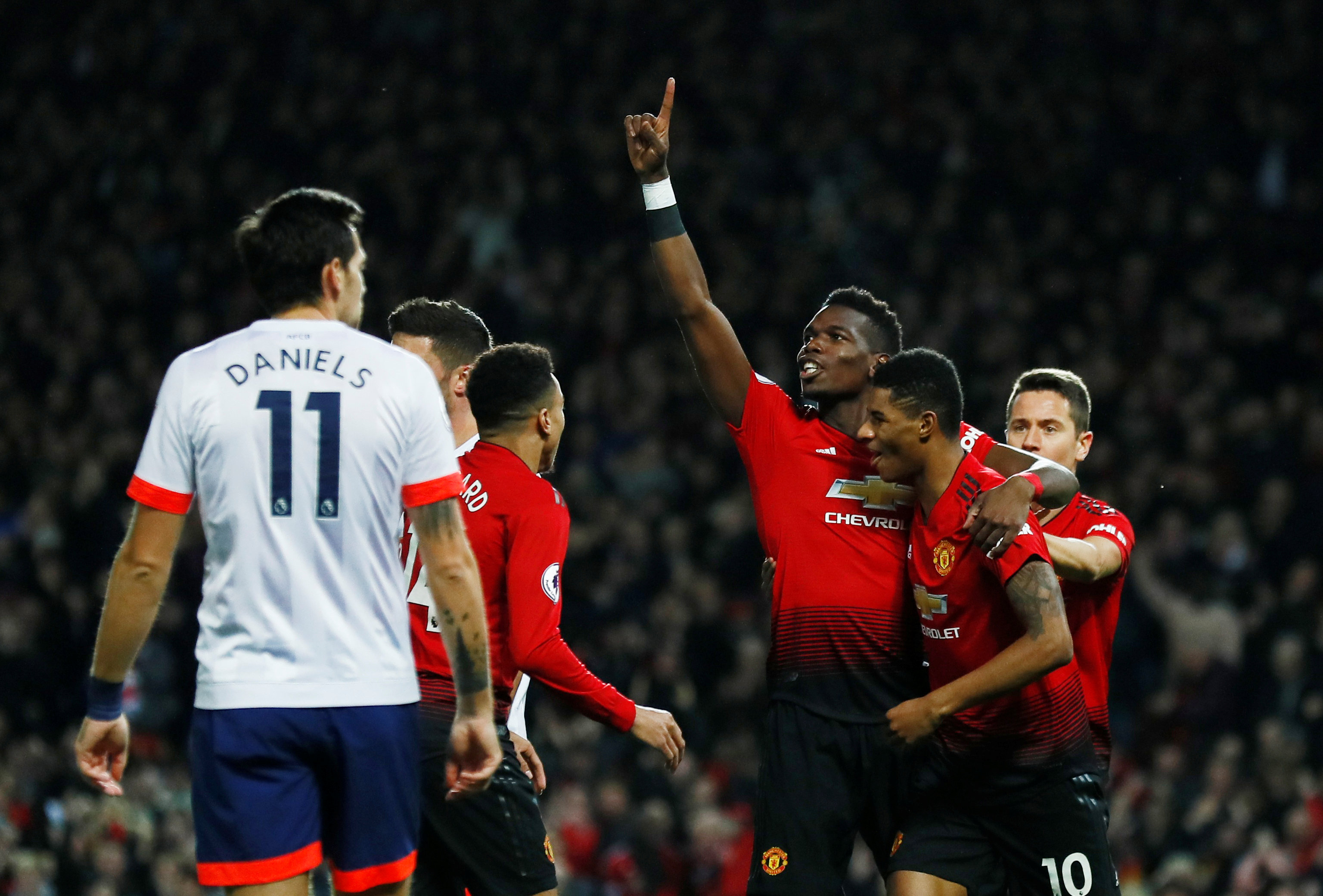 事不仅激励 事不仅激励